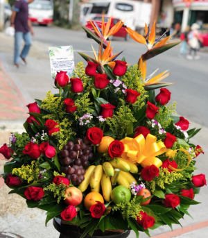 Arreglo frutal R183